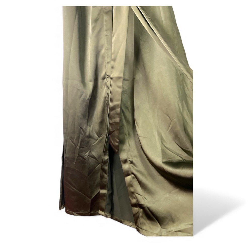 New with tags S’edge Sedge Vesper satin shirt dress in Olive.  Size Small - Picture 4 of 10